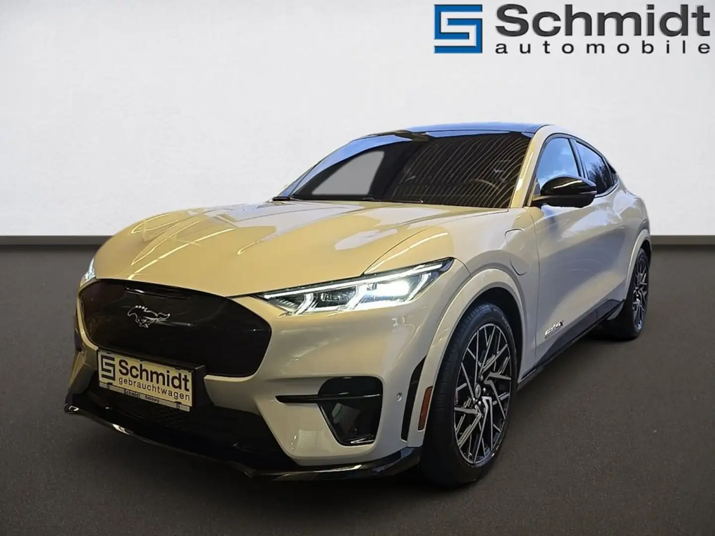 Ford Mustang Mach-E Elektro 91kWh Extended Range AWD GT Blanc - 1