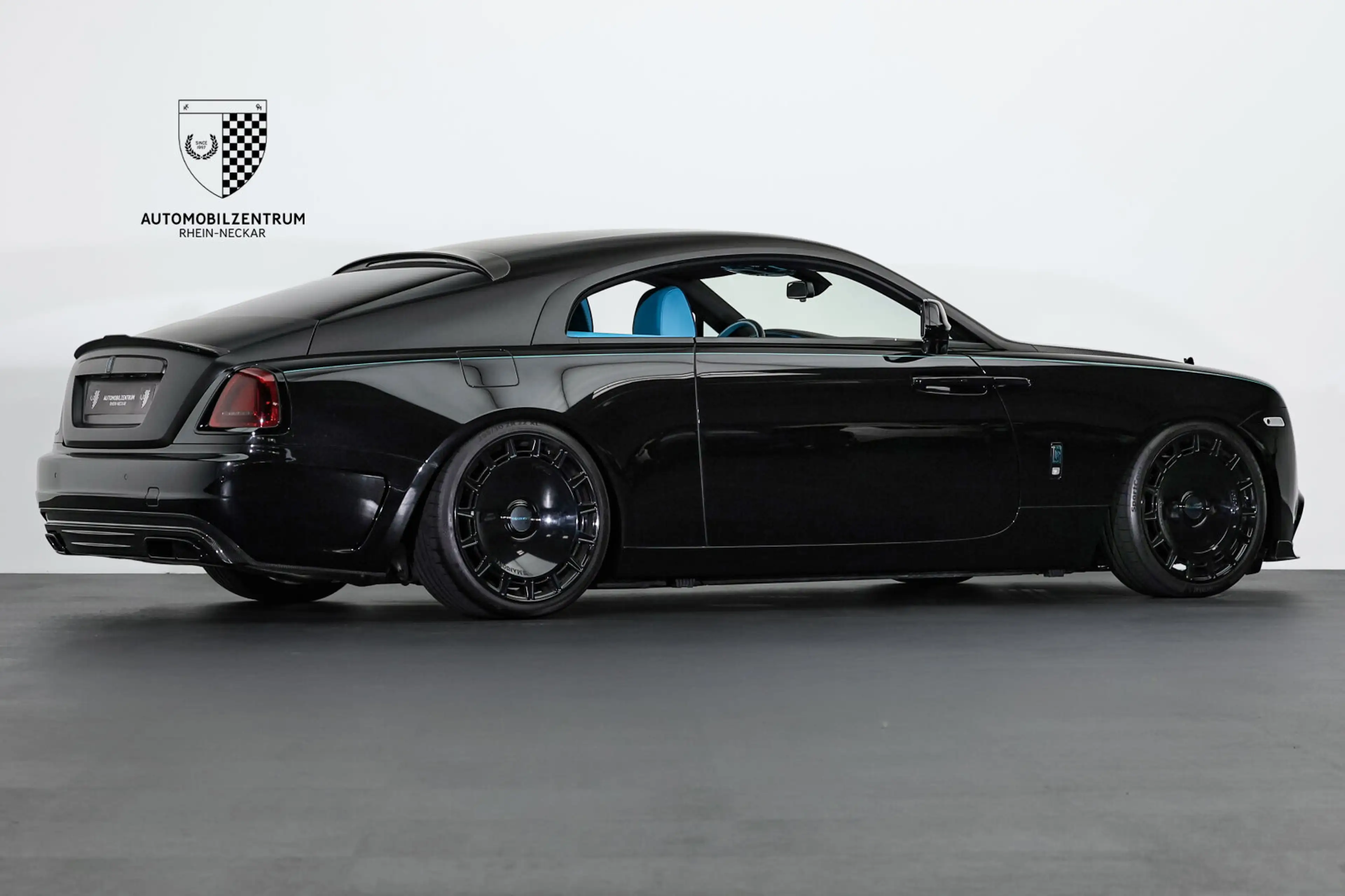Rolls-Royce Wraith Wraith Black Badge MANSORY/FullCarbon/Starliner — photo 9