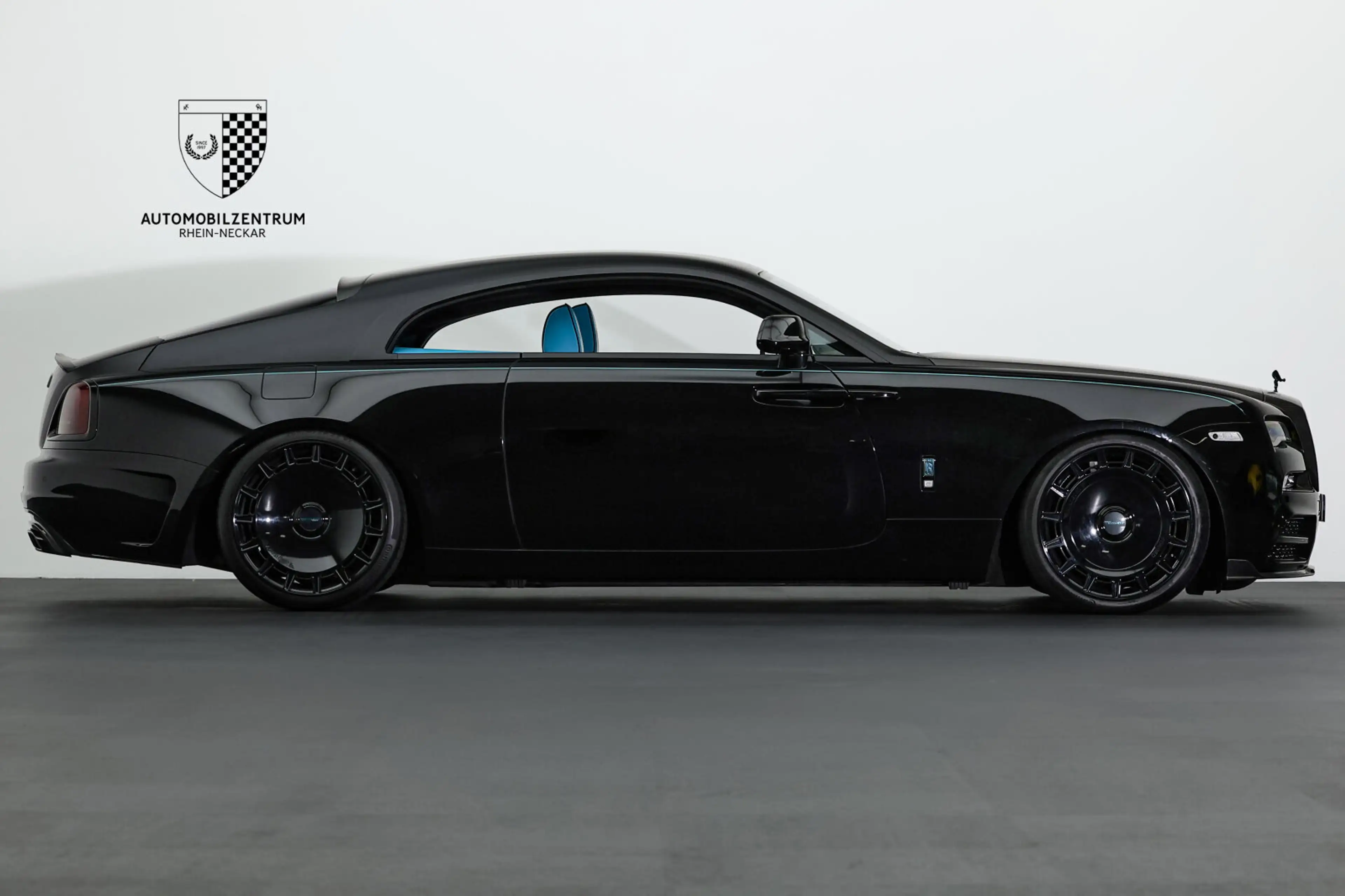 Rolls-Royce Wraith Wraith Black Badge MANSORY/FullCarbon/Starliner — photo 10
