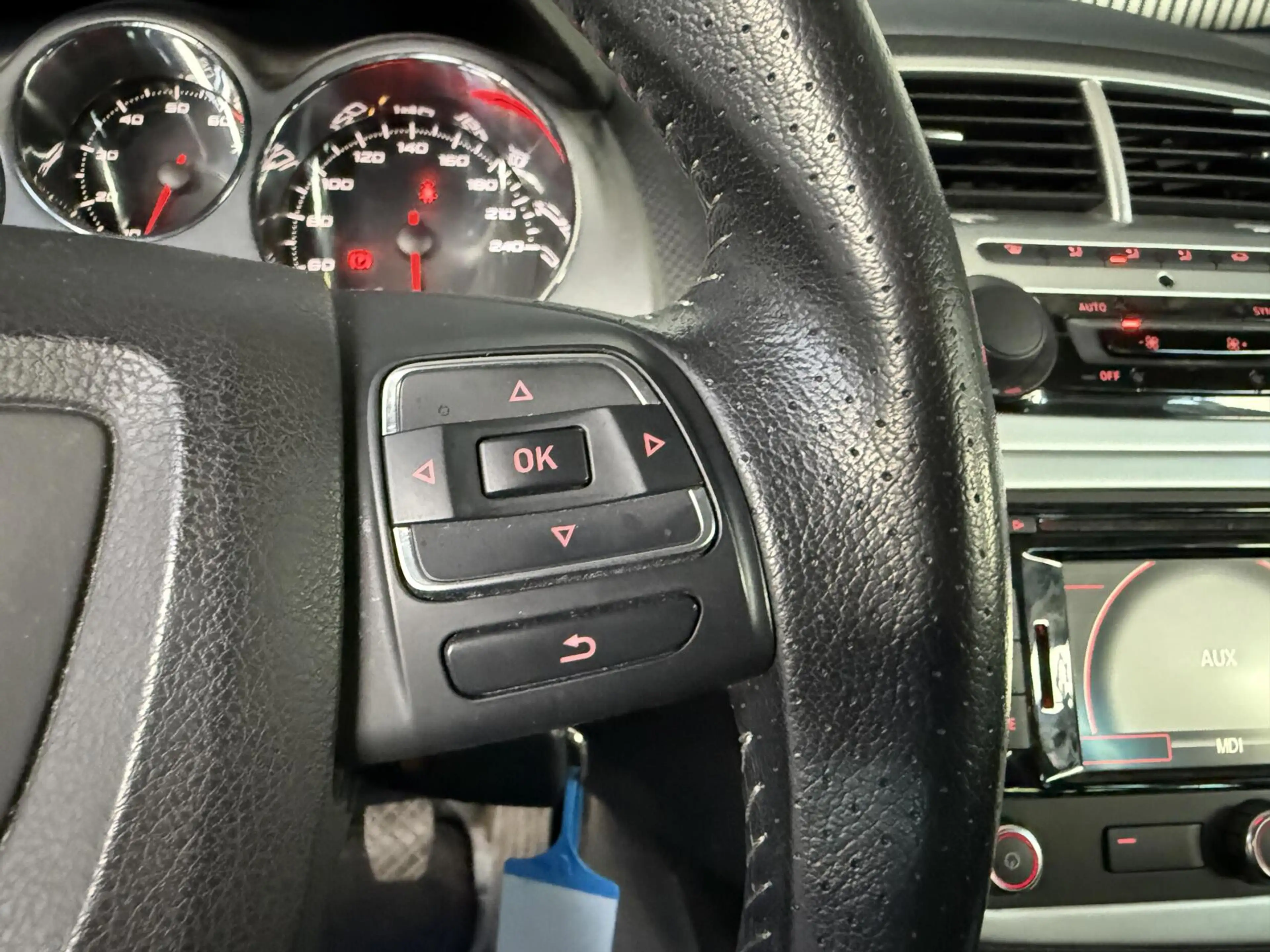 SEAT Altea XL 1.2 TSI I-Tech / CRUISE / BLUETOOTH — photo 15