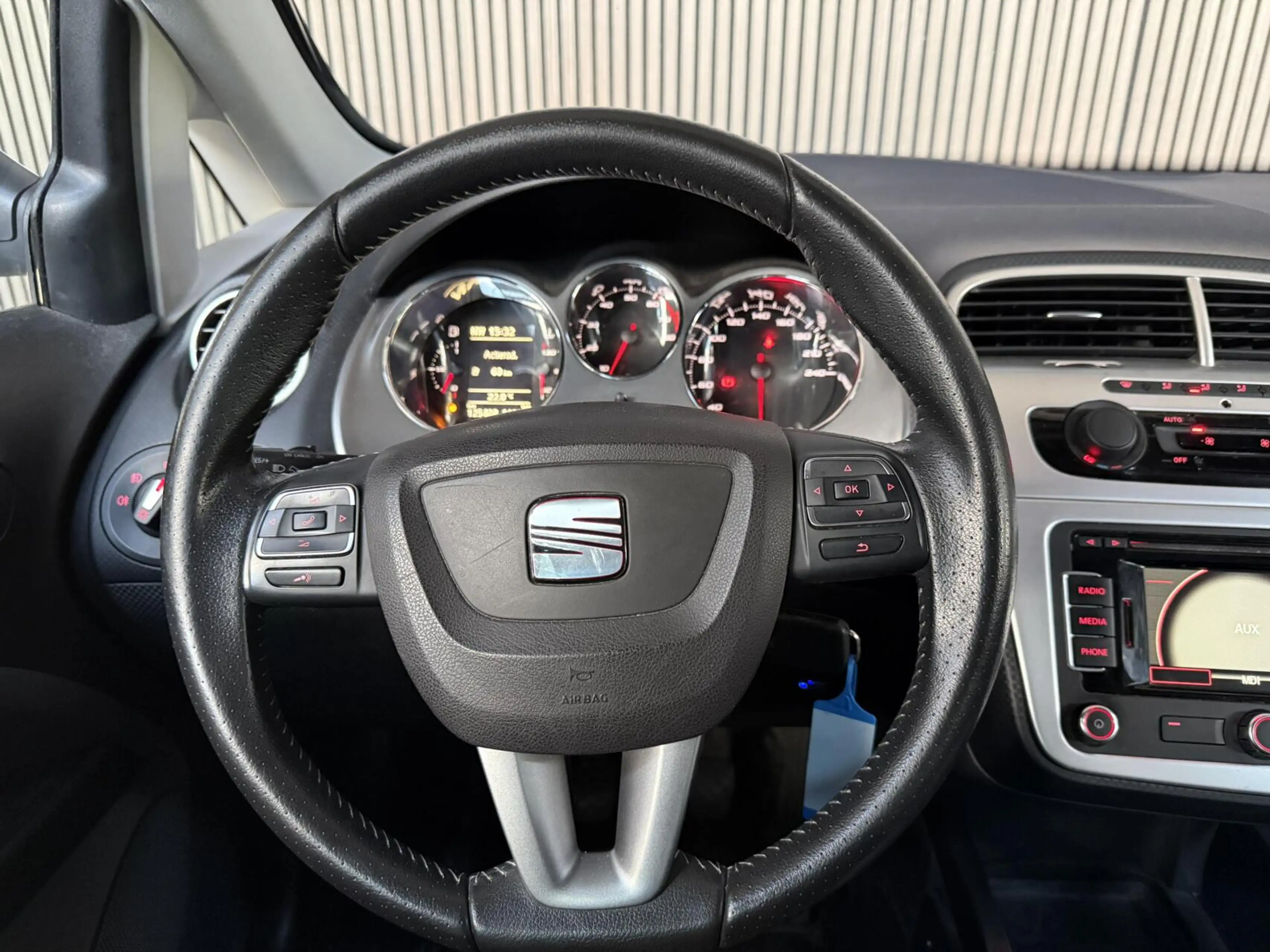 SEAT Altea XL 1.2 TSI I-Tech / CRUISE / BLUETOOTH — photo 4