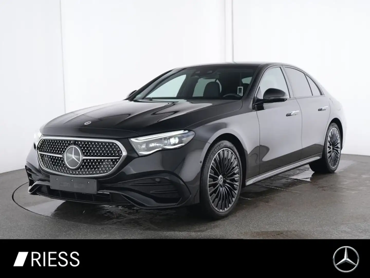 Mercedes-Benz E 300 e Limousine mit EQ Hybrid Technologie HUD Schwarz - 1