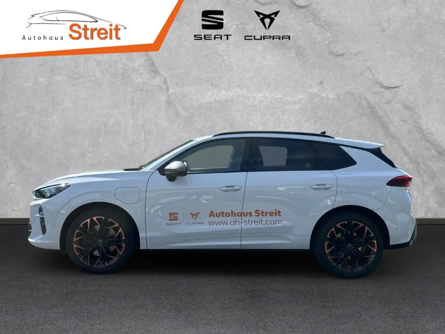 CUPRA Terramar 1.5 e-Hybrid 200 kW VZ 6-Gang DSG AD Digitales Coc Weiß - 2