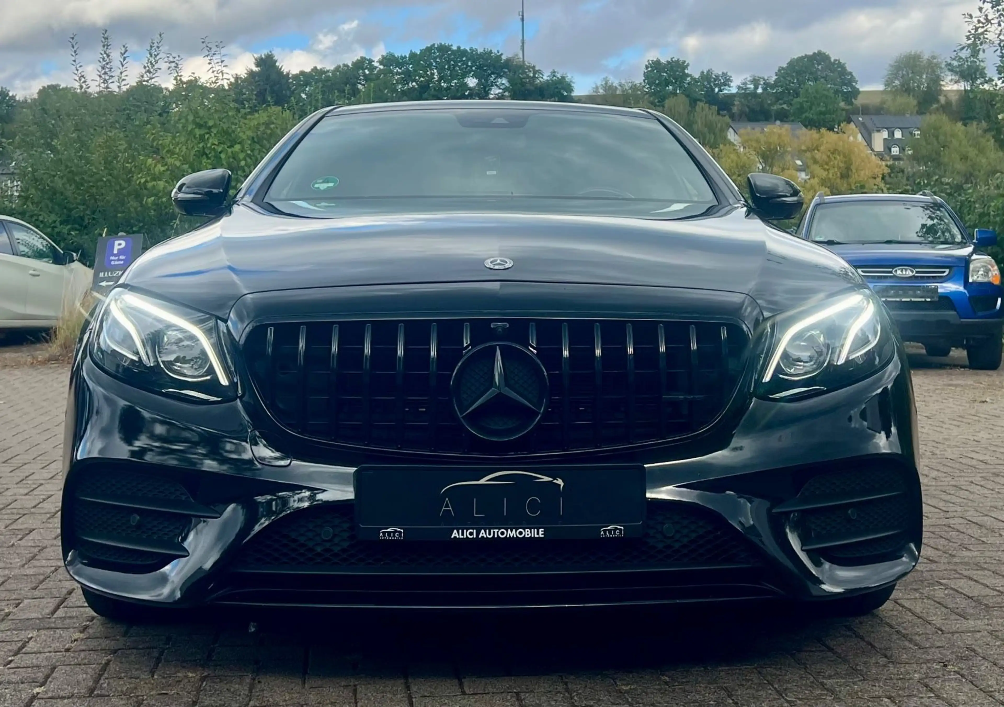 Mercedes-Benz E 400 d Lim. 4Matic AMG-Line /Burm./Mem./Leder — photo 2