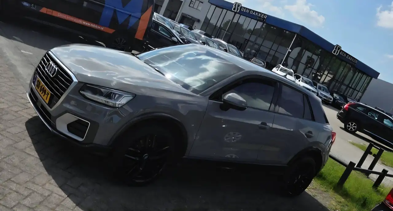 Audi Q2
