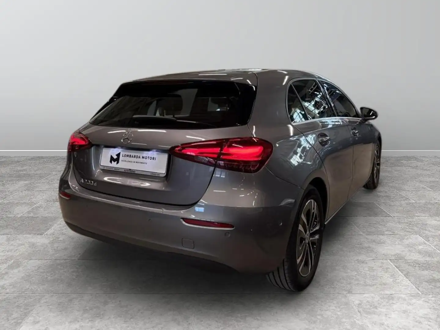 Mercedes-Benz A 200 d Progressive Advanced Plus auto Grigio - 2