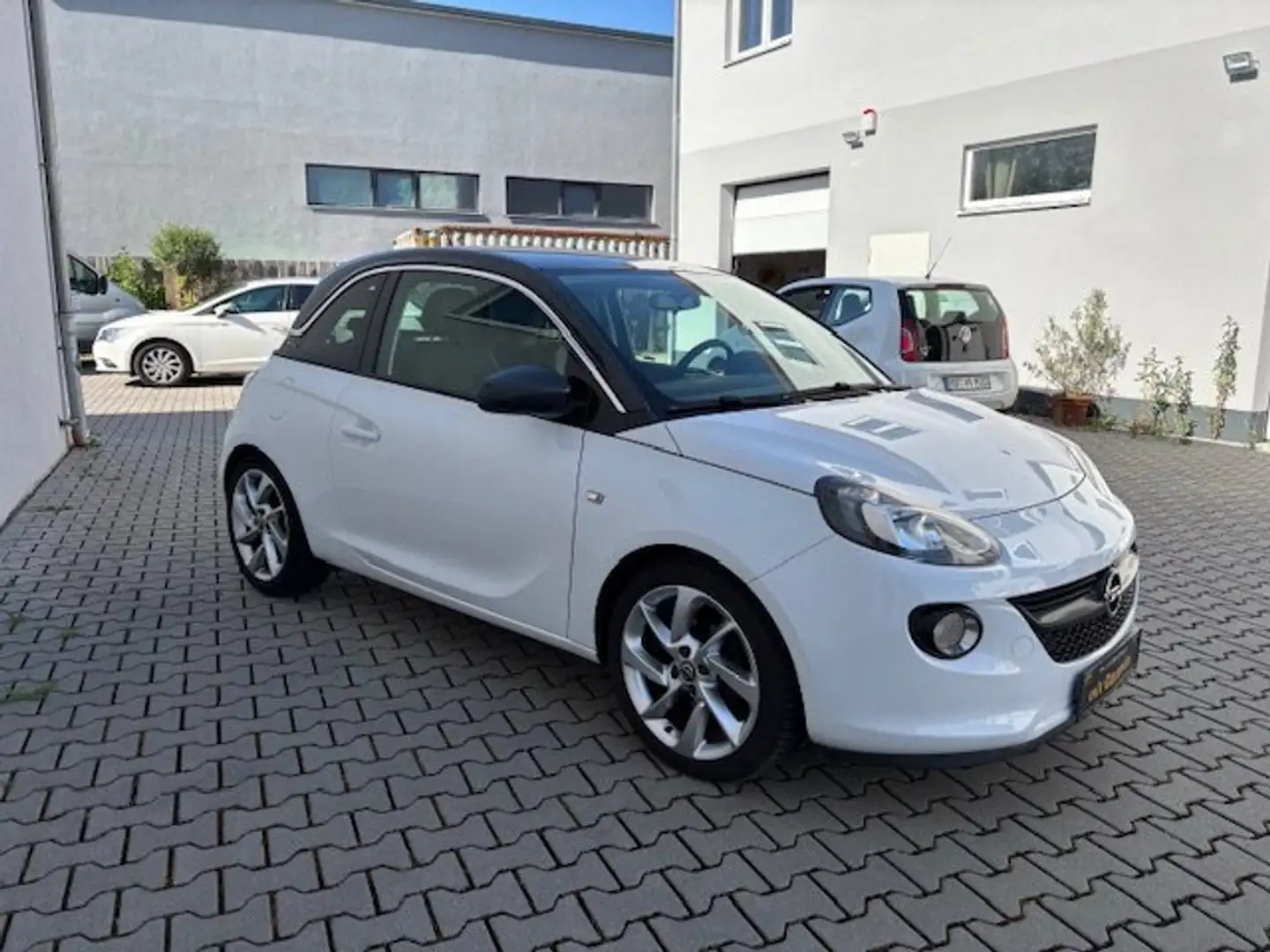 Opel Adam Slam Klimaautomatik PDC hinten 1. Vorbesitzer Weiß - 2