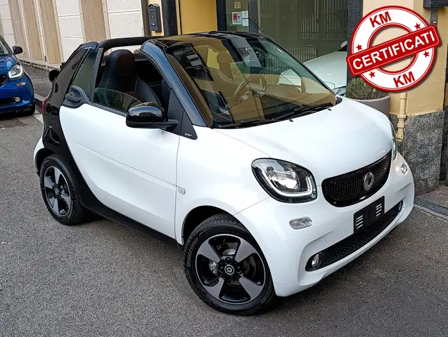 smart forTwo Cabrio 1.0 Perfect 71cv aut. Capote Marrone