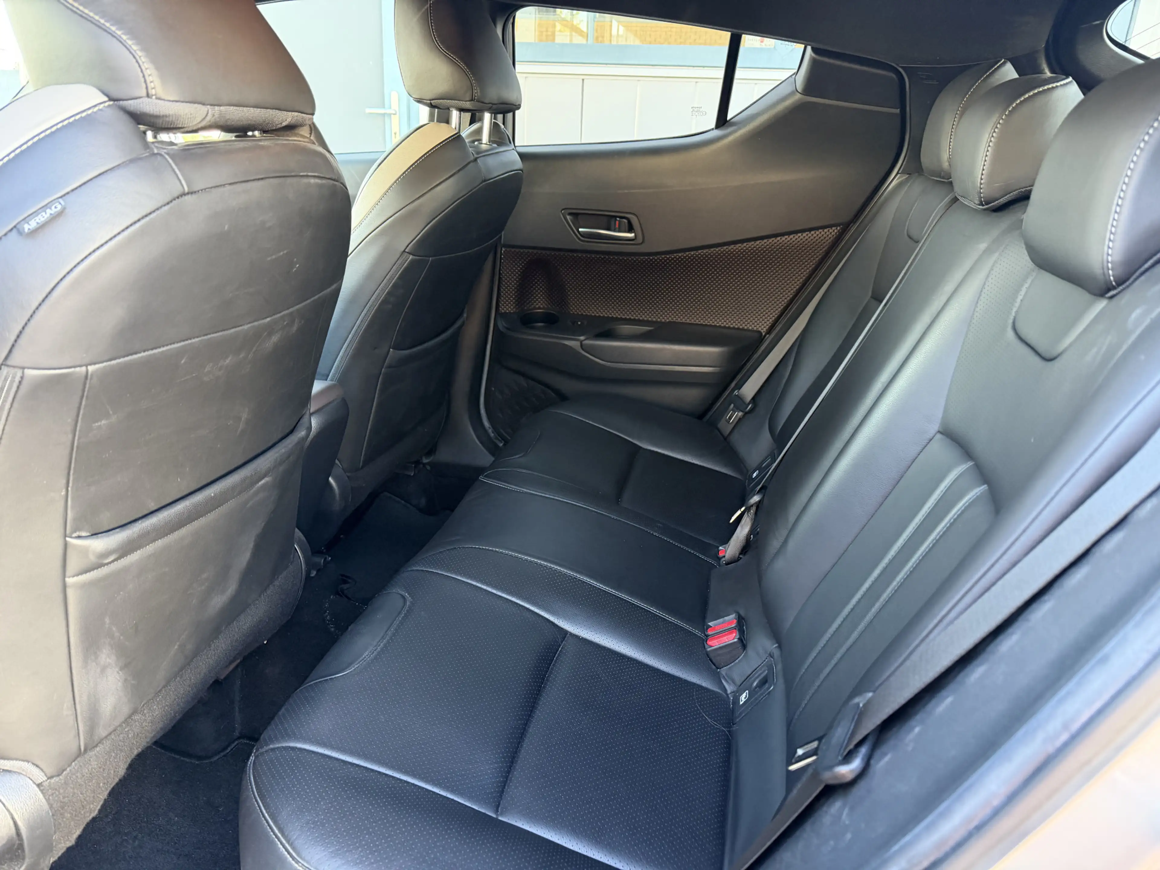 Toyota C-HR 1.8 Hybrid Premium Leer JBL Stoel Stuur Verwarming — photo 13