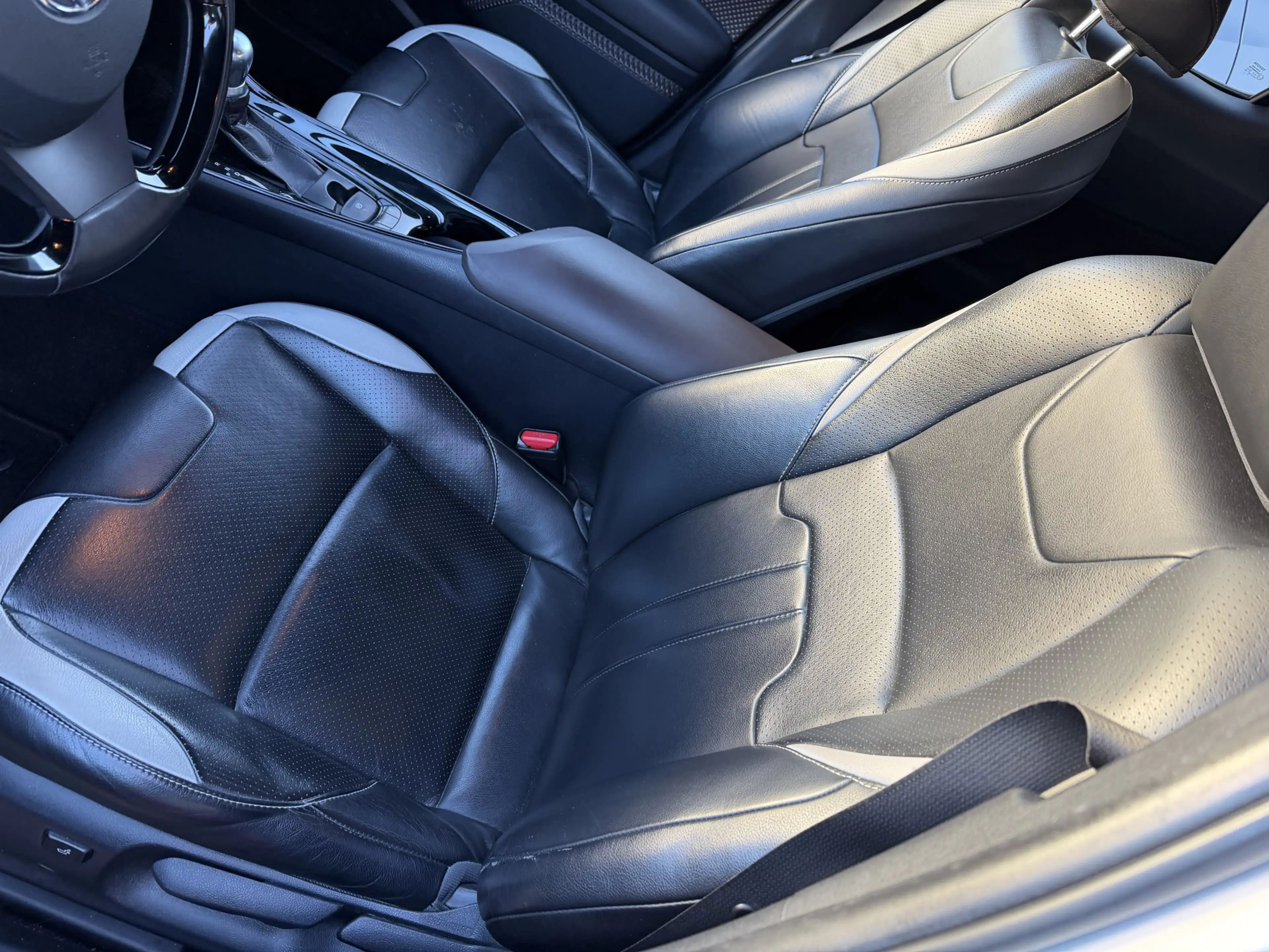 Toyota C-HR 1.8 Hybrid Premium Leer JBL Stoel Stuur Verwarming — photo 12