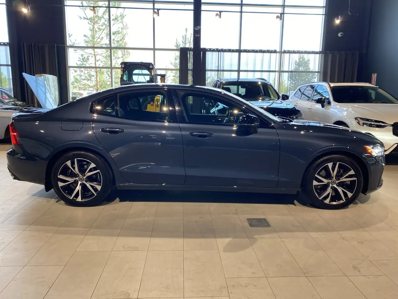 Volvo S60 снимка Volvo S60