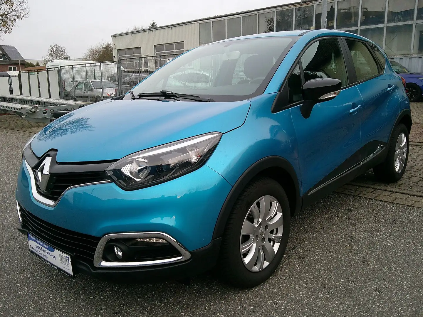 Renault Captur EDC Experience TCe Automatik Blau - 1