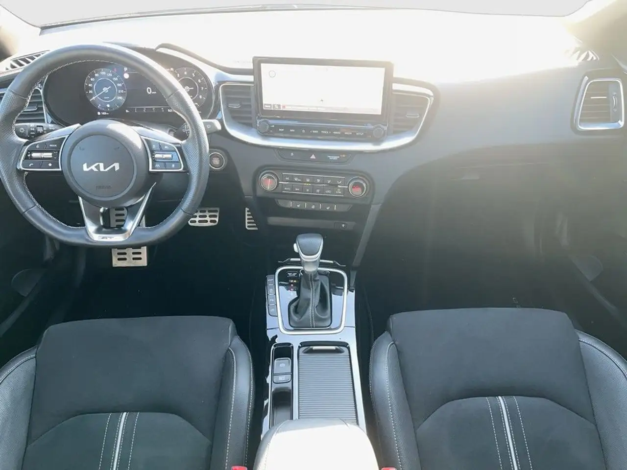Kia XCeed GT Line Navi Pano ACC SHZ PDC JBL Bi-LED 13