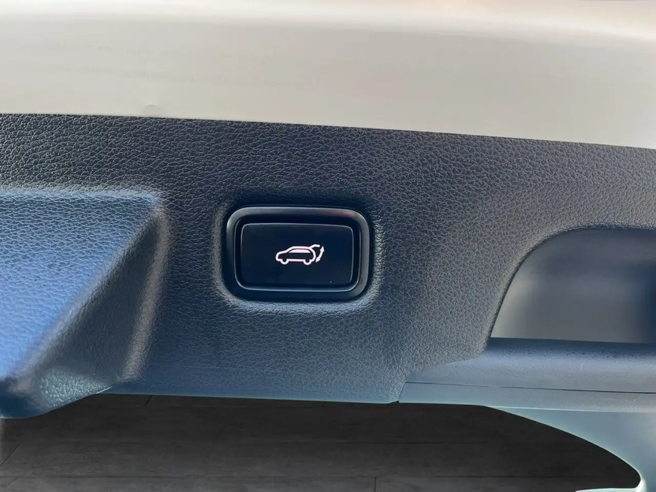 Kia XCeed GT Line Navi Pano ACC SHZ PDC JBL Bi-LED 16