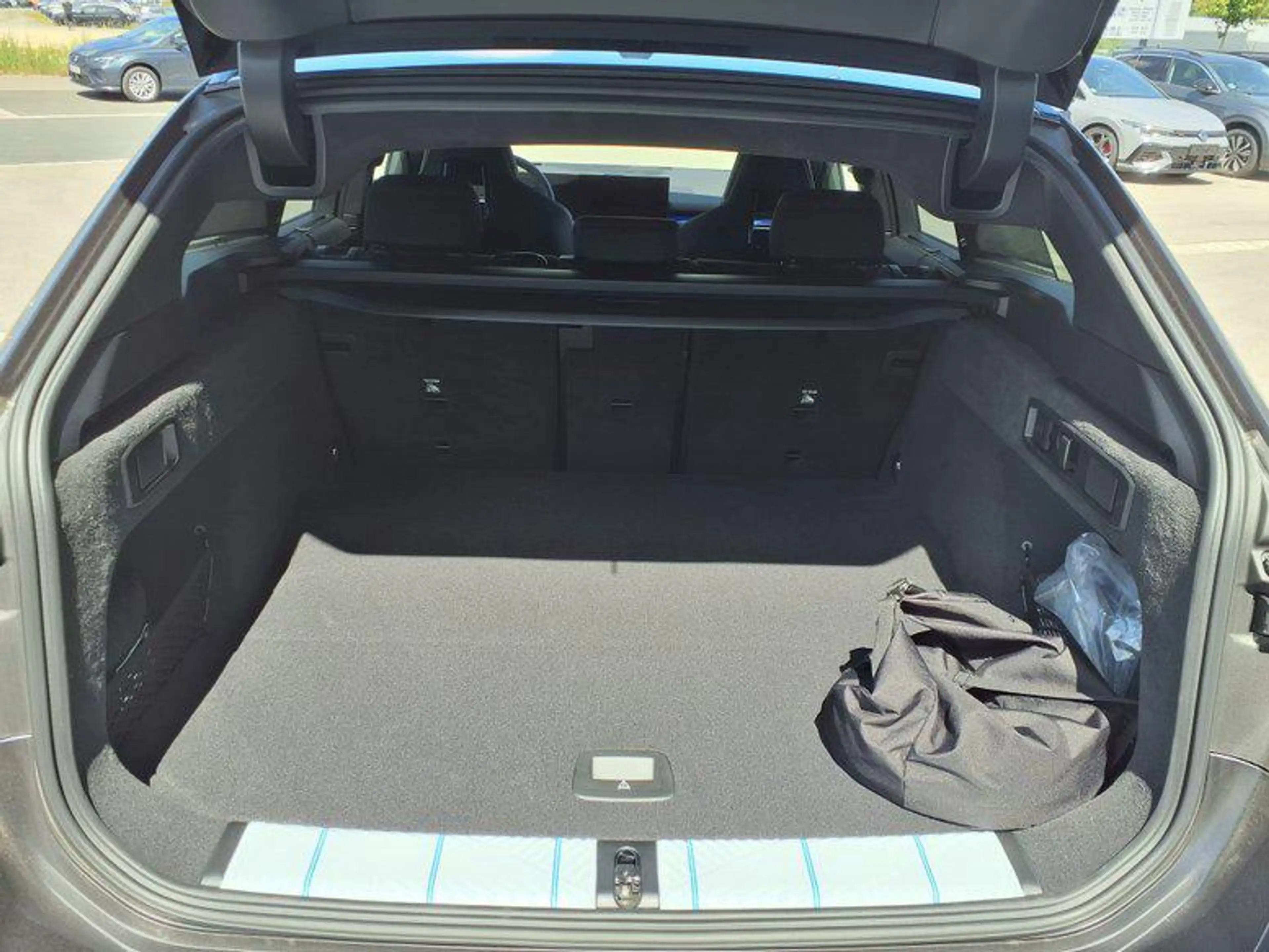 BMW M5 Touring M Steptronic xDrive 535 kW (727 PS), Au... — photo 13