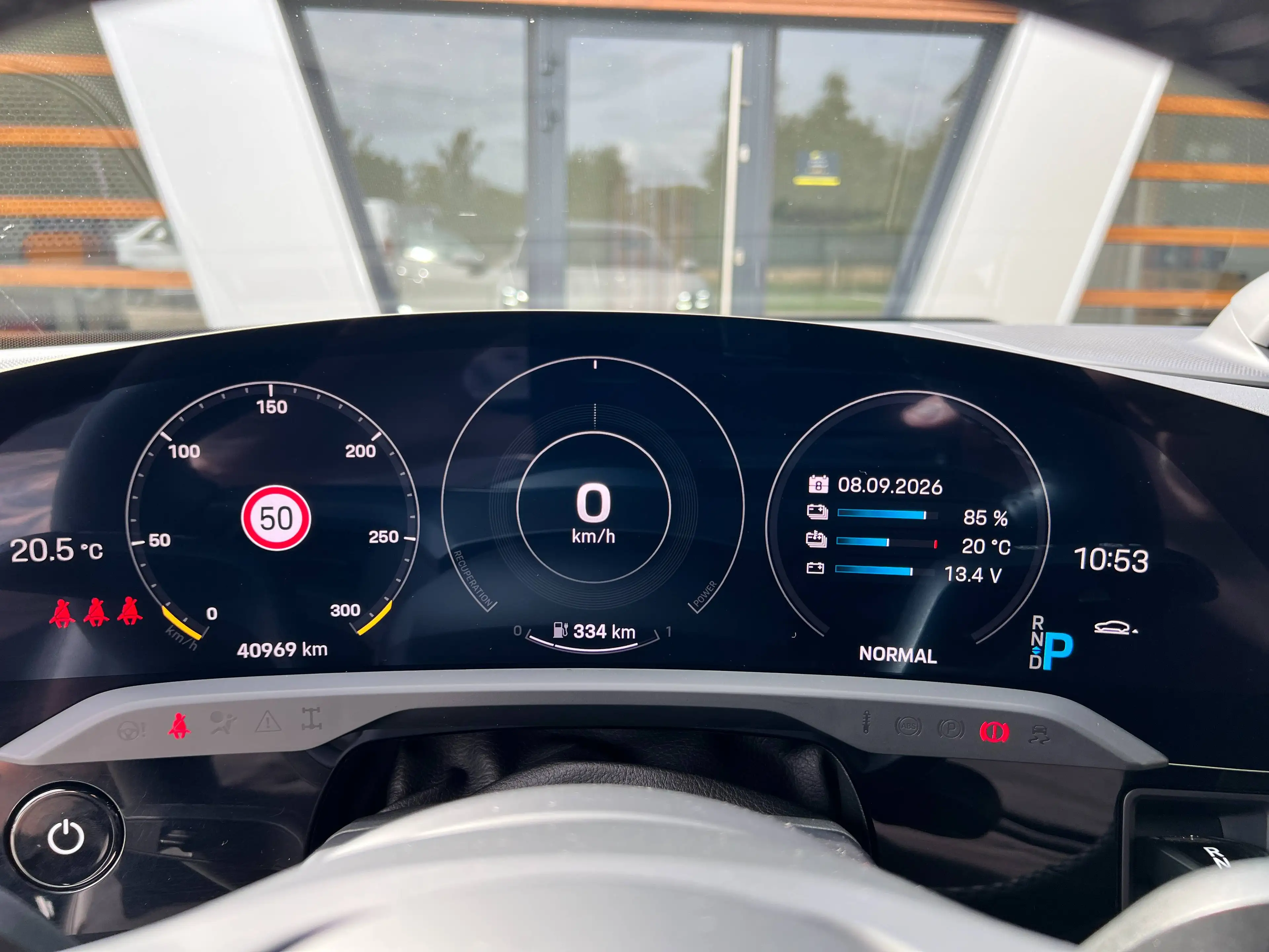 Porsche Taycan Cross Turismo 4S - SPORT CHRONO/ LUCHT/ ADAPTIVE/ LED — photo 13