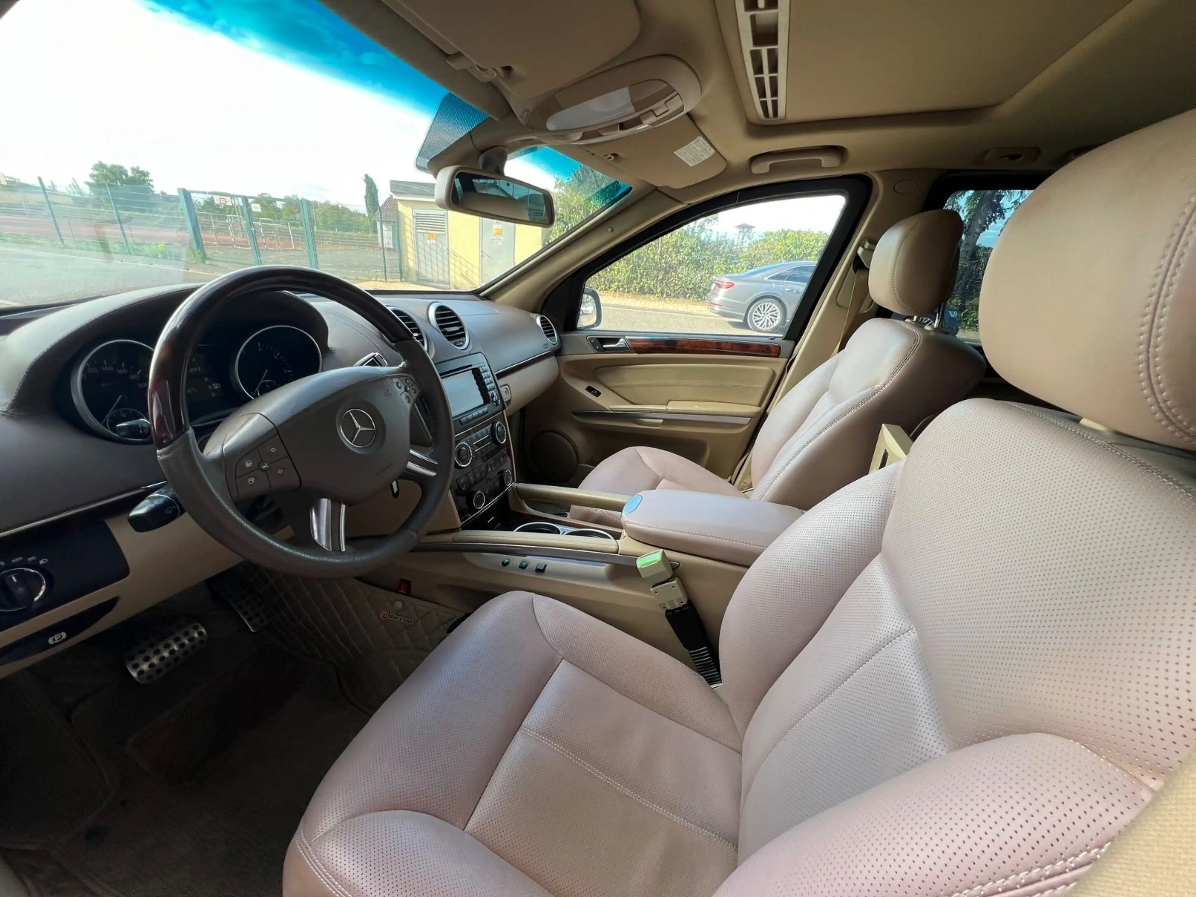 Mercedes-Benz GL 500 4Matic*VR7/B6+*ARMOURED*GEPANZERT*ARMORED — photo 13