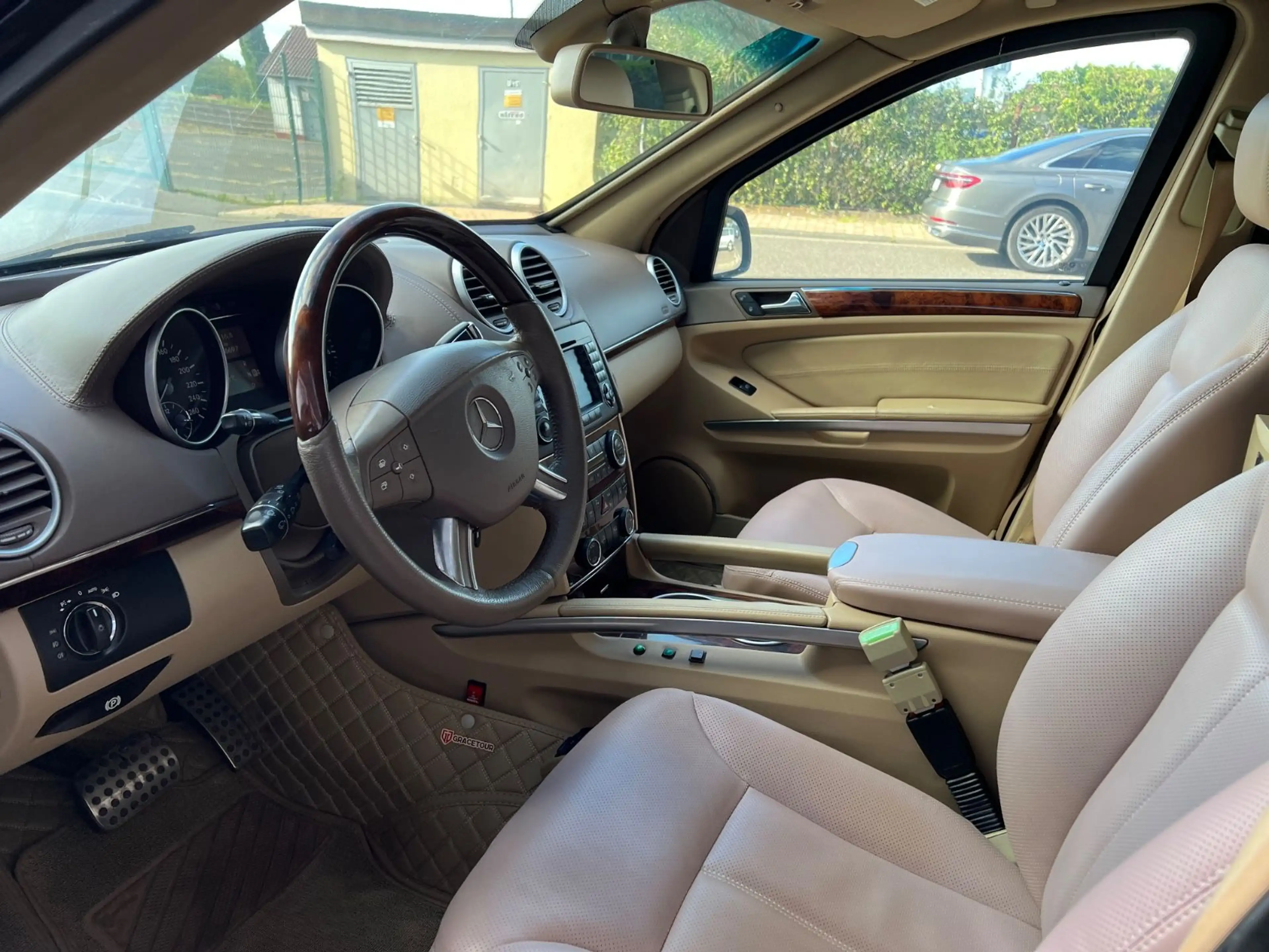 Mercedes-Benz GL 500 4Matic*VR7/B6+*ARMOURED*GEPANZERT*ARMORED — photo 14