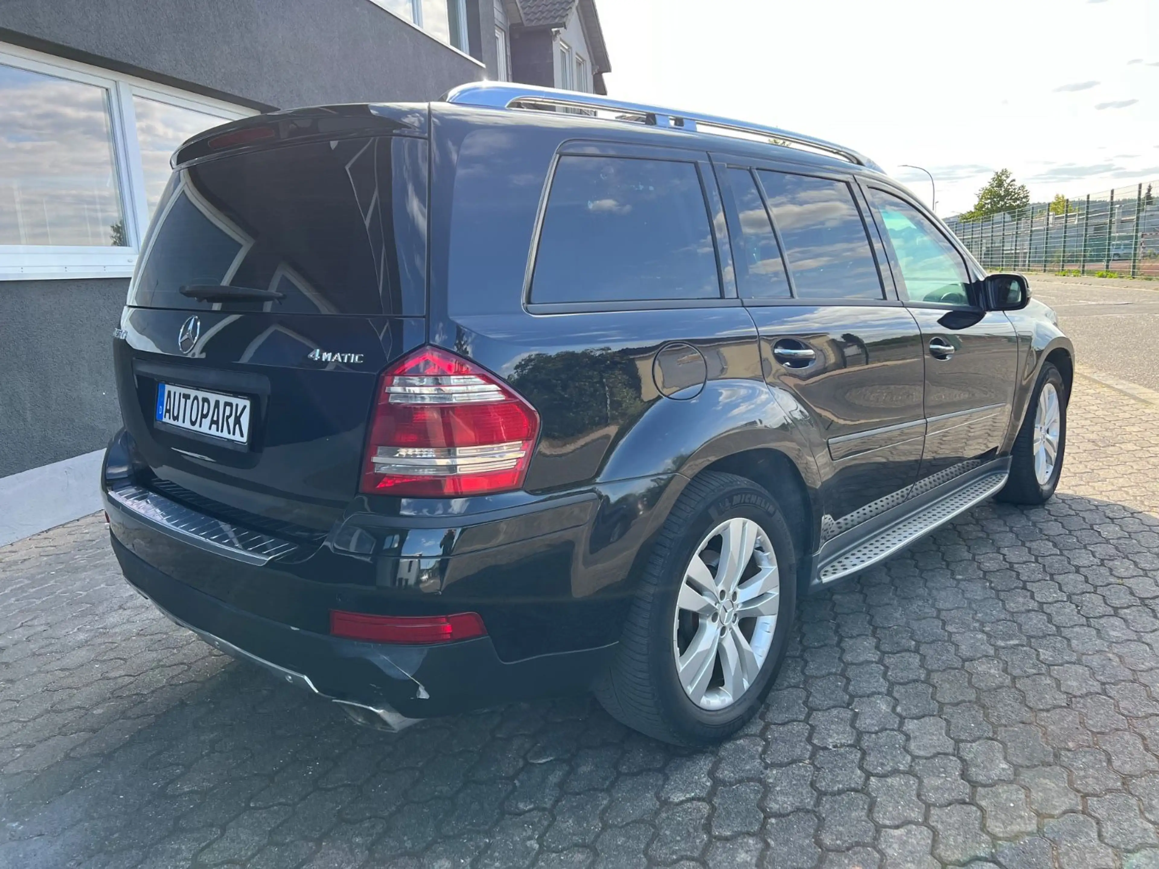 Mercedes-Benz GL 500 4Matic*VR7/B6+*ARMOURED*GEPANZERT*ARMORED — photo 5