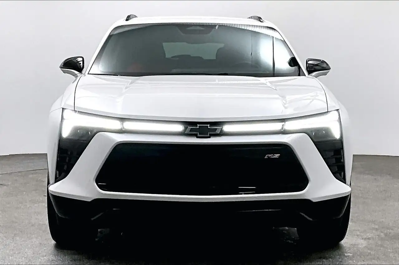 Chevrolet Blazer снимка Chevrolet Blazer