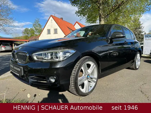 Bmw 118 d limo Sport Line | LED | 18" | Navi | Leder