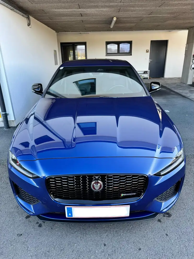 Jaguar XE XE D200 AWD R-Dynamic Black Aut. R-Dynamic Black Blau - 2