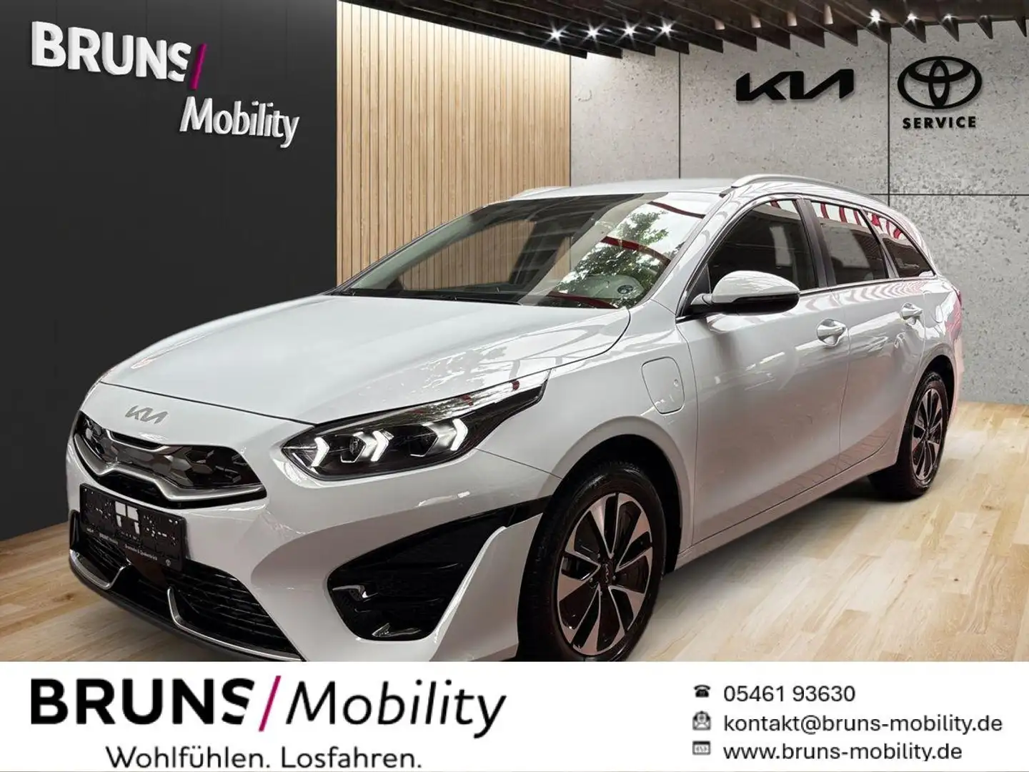 Kia Ceed / cee'd Sportswagon 1.6 Plug-in Hybrid Vision Komf. White - 1