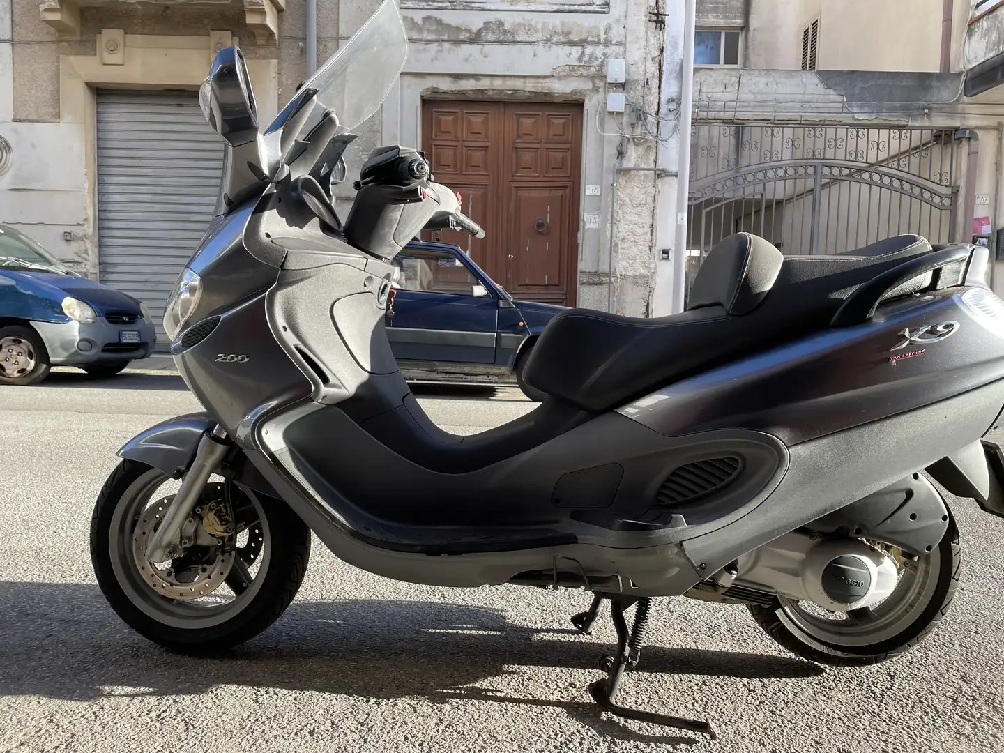 Piaggio X 9 evolution Grijs - 1