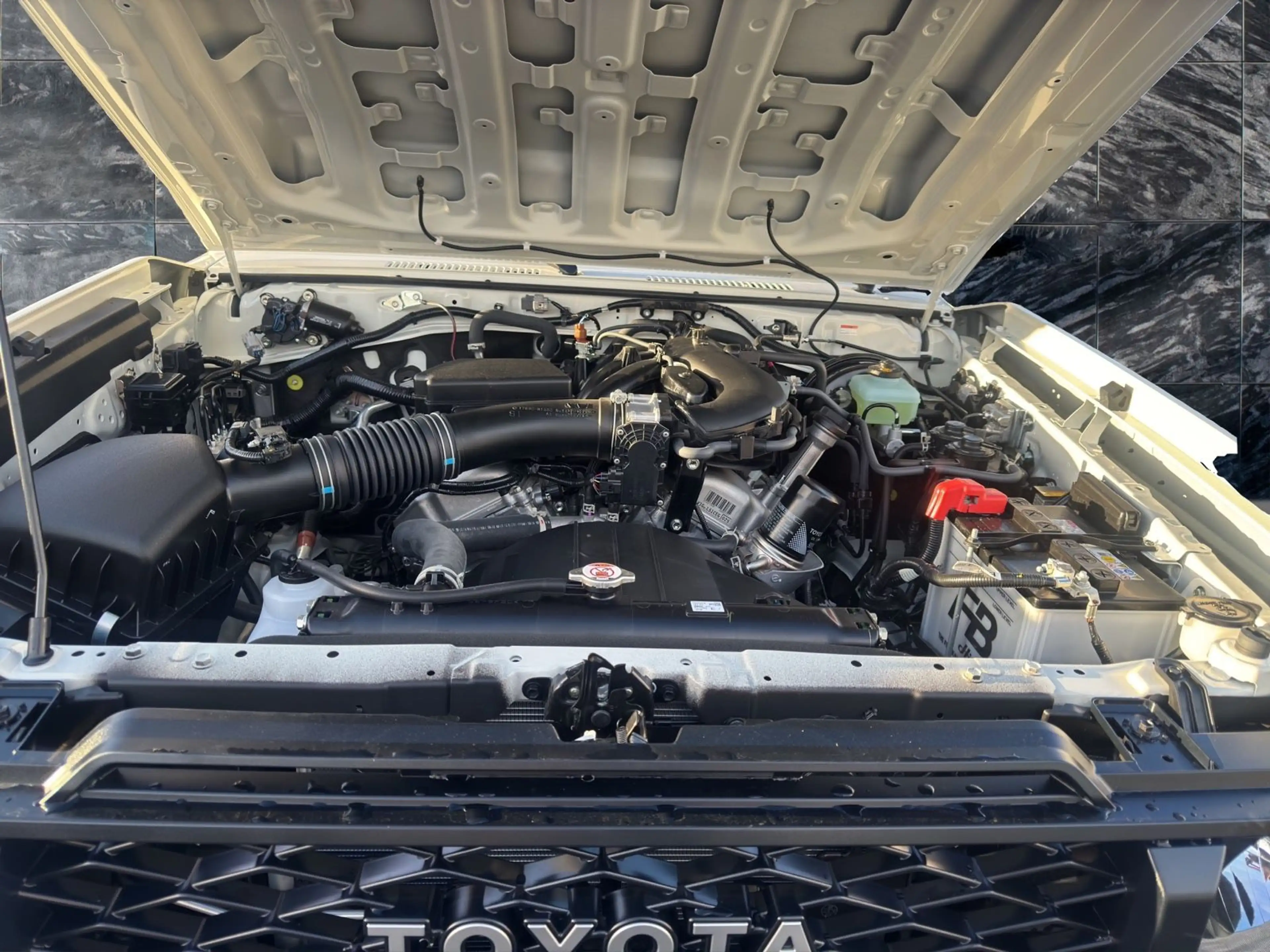 Toyota Land Cruiser GRJ 76 4,0i V6 Euro-6e 4x4 SOFORT — photo 14