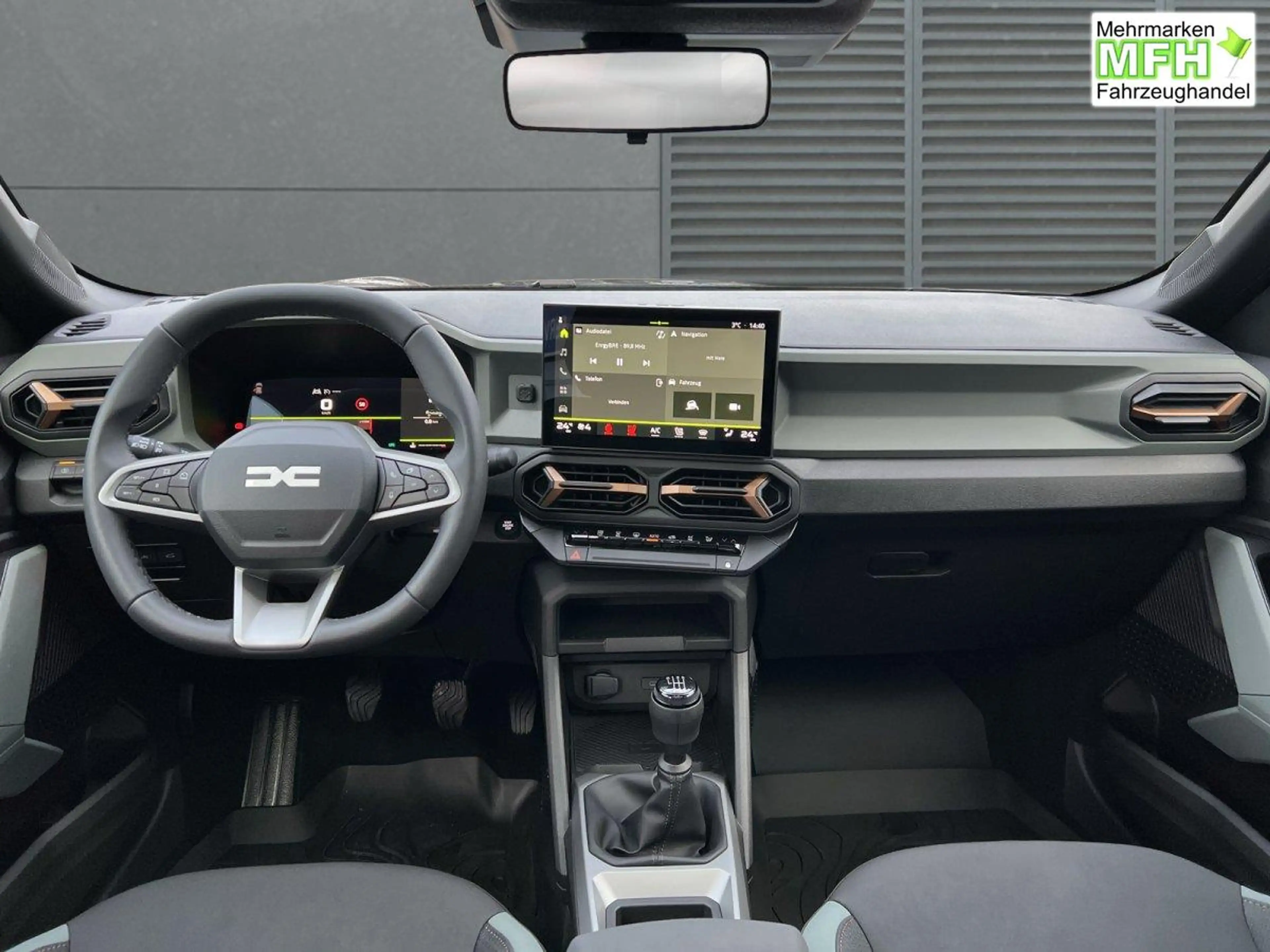 Dacia Bigster Extreme SHZ+el. Heckklappe mild hybrid-G 140 LP... — photo 4