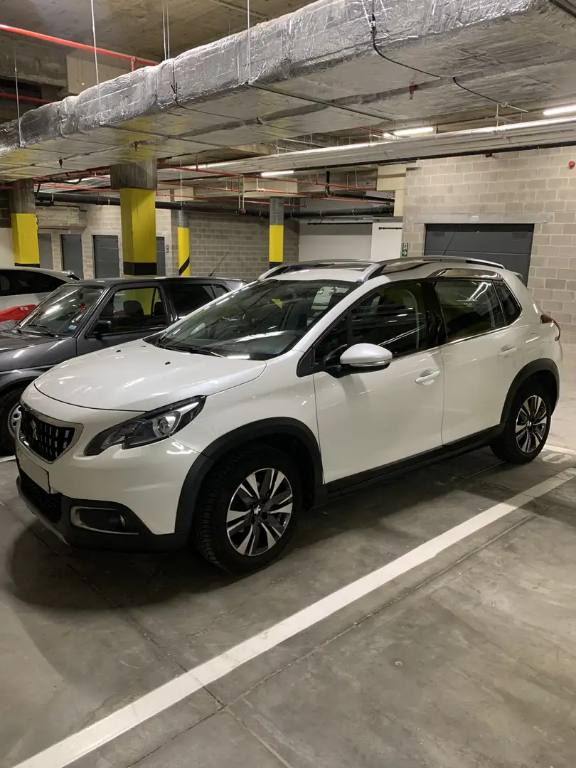 Peugeot 2008 Superbe 1.2i PureTech Allure - 1