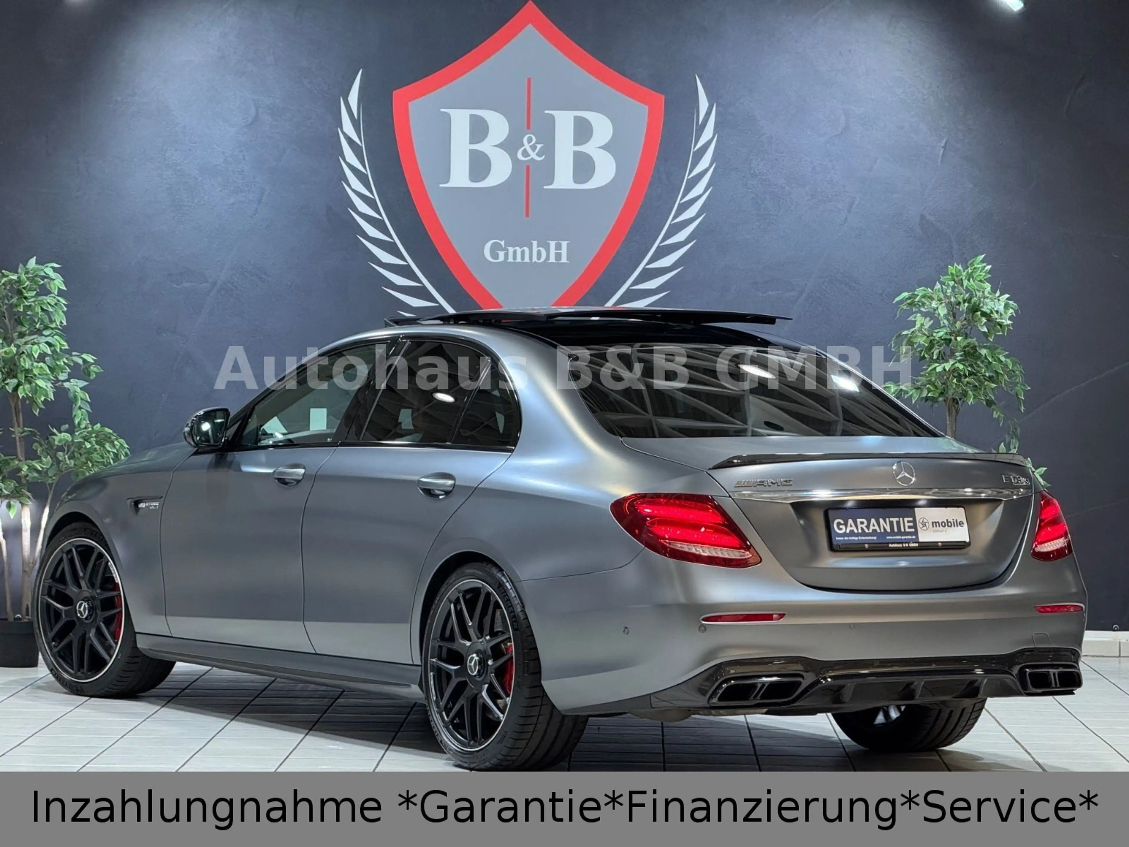 Mercedes-Benz E 63 AMG E 63AMG*Performance*Panorama*Burmester 3D*Carbon — photo 6