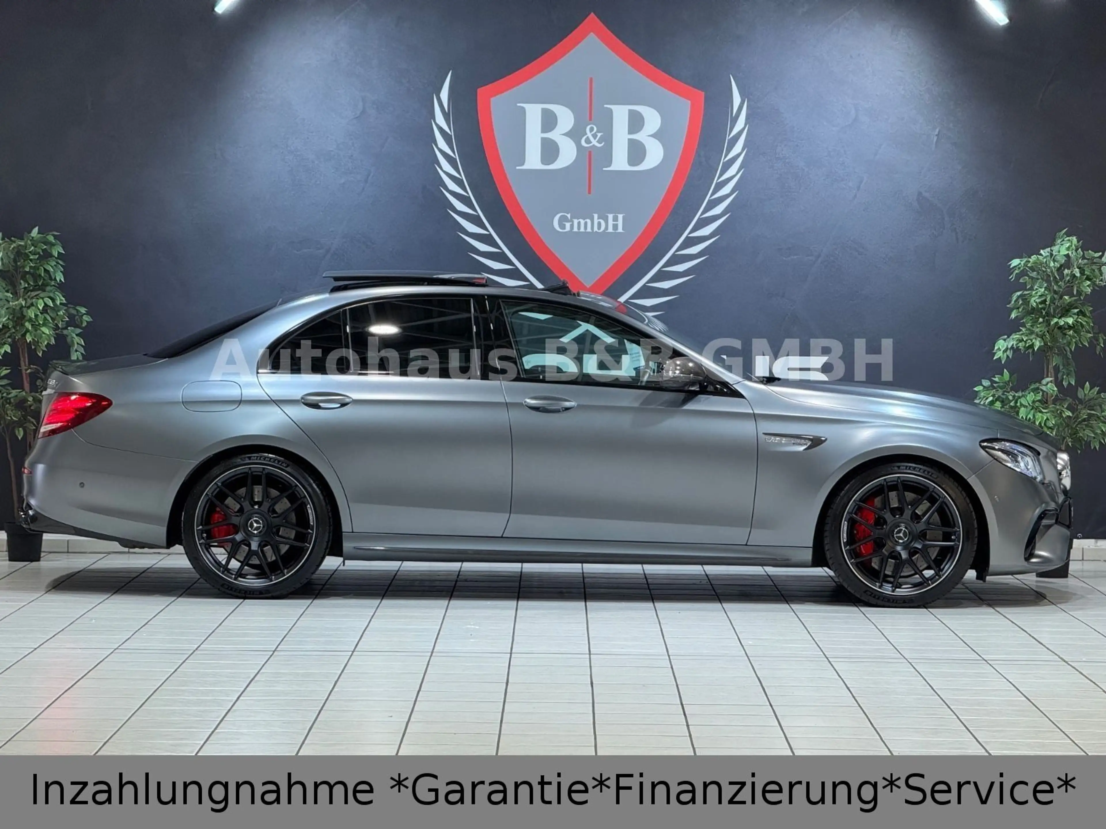 Mercedes-Benz E 63 AMG E 63AMG*Performance*Panorama*Burmester 3D*Carbon — photo 13