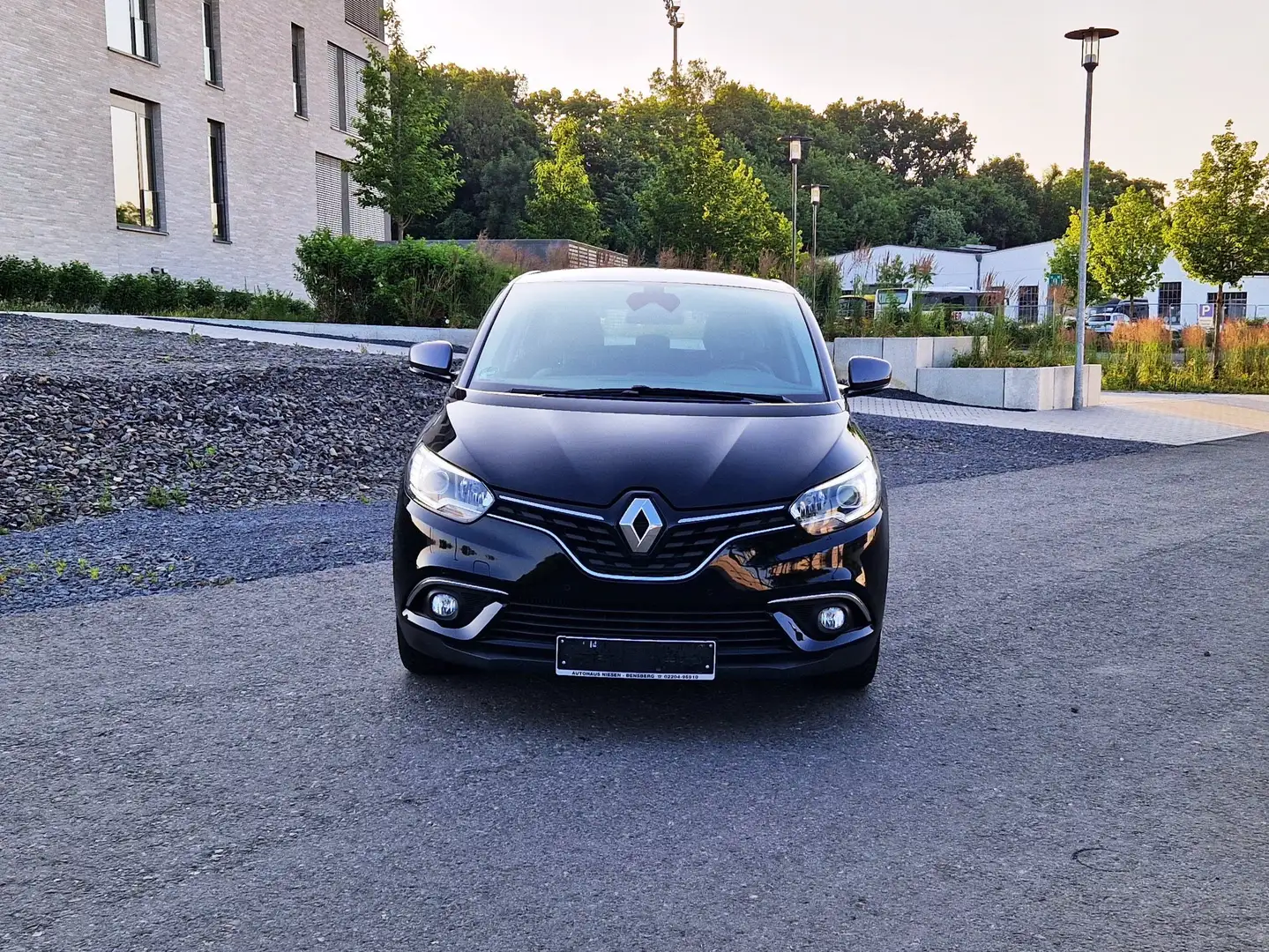 Renault Scenic ENERGY TCe 160 /Automatik/49000km/Navi/Kamera/Lede Schwarz - 2