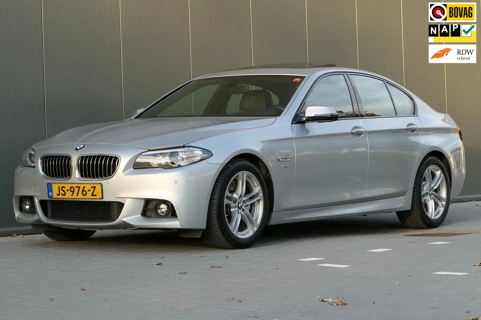 BMW 520 5-serie 520i M-Sport Edition High Executive NAP Na Gris - 1