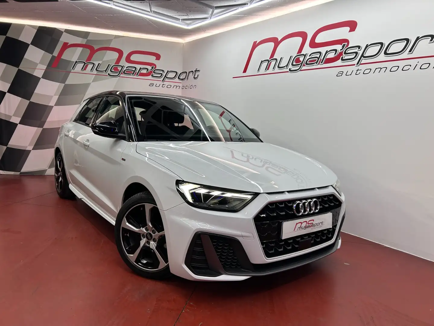 Audi A1 Sportback 30 TFSI Adrenalin Bianco - 1