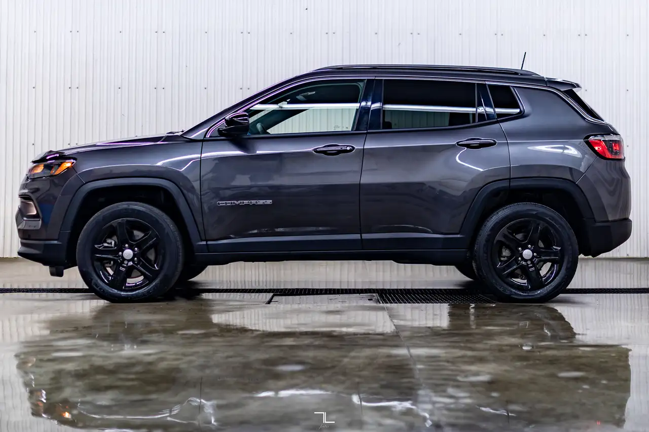 Jeep Compass photo Jeep Compass