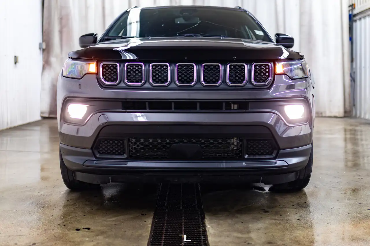 Jeep Compass photo Jeep Compass