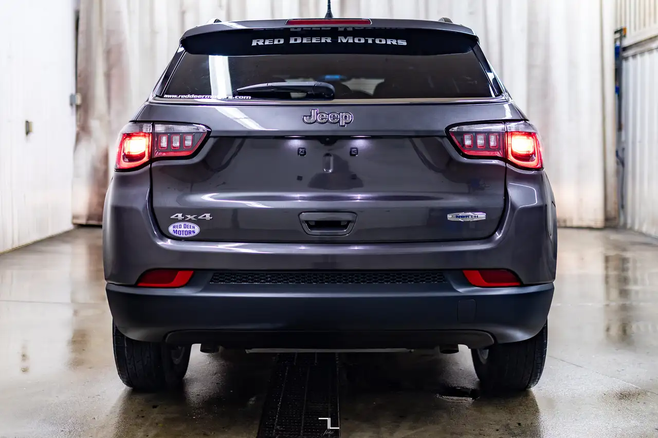 Jeep Compass photo Jeep Compass