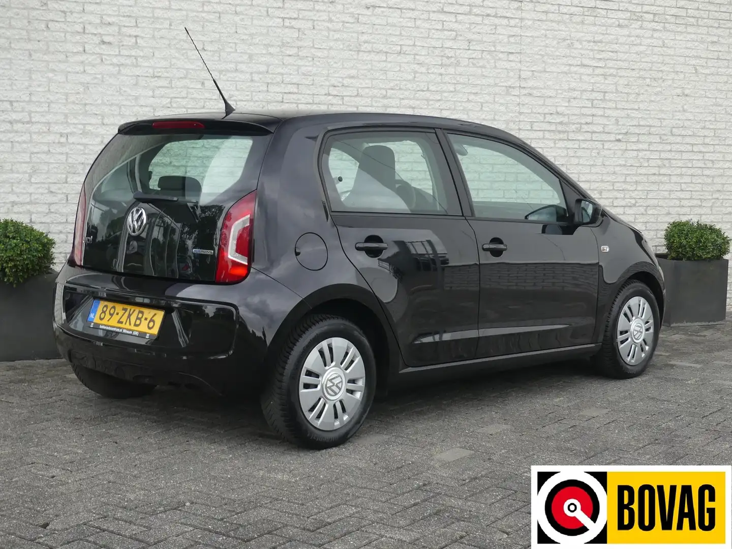 Volkswagen up! MOVE 60PK 5DRS AIRCO/EL.RAMEN/BLUETOOTH/4-SEIZOENE Zwart - 2
