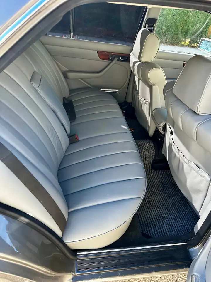 Mercedes-Benz 300 SE W126, foto 11