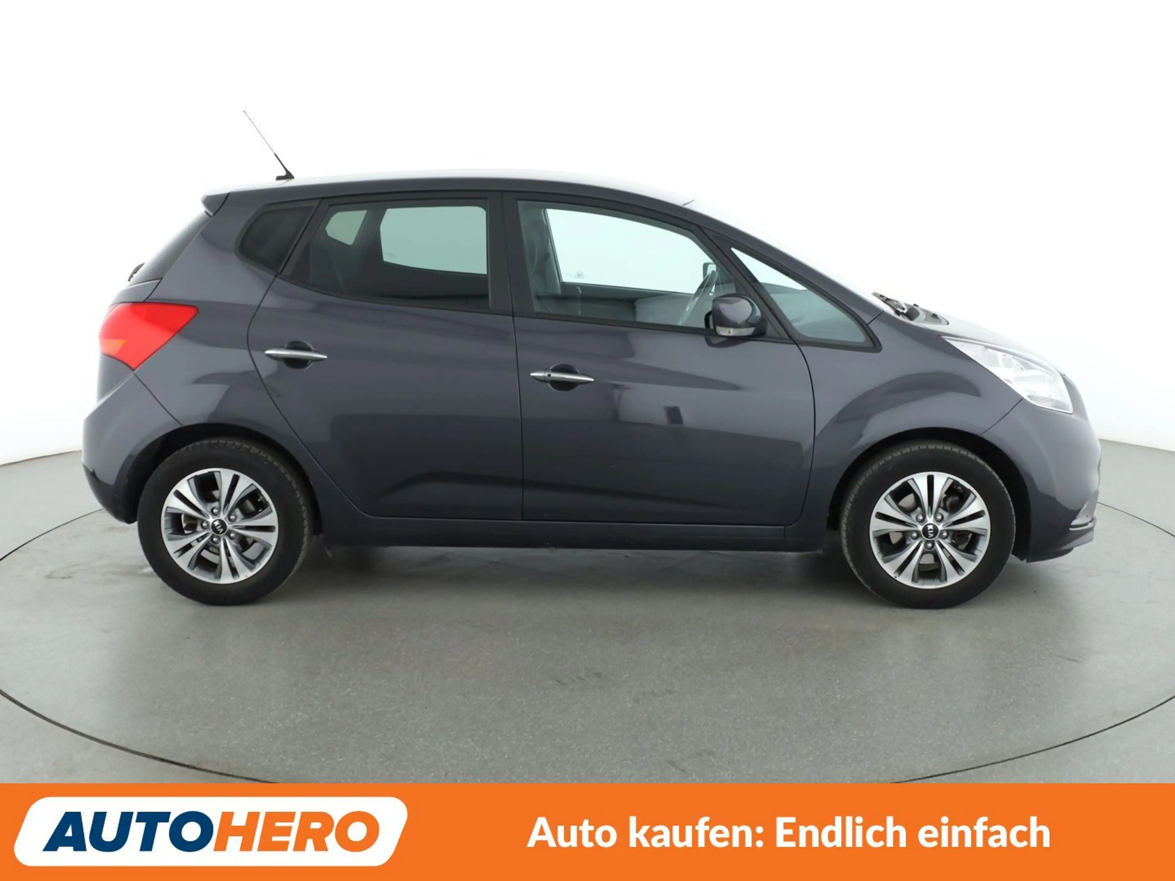Kia Venga 1.6 UEFA Euro 2016 Aut.*CAM*PDC*SHZ*KLIMA* — photo 7