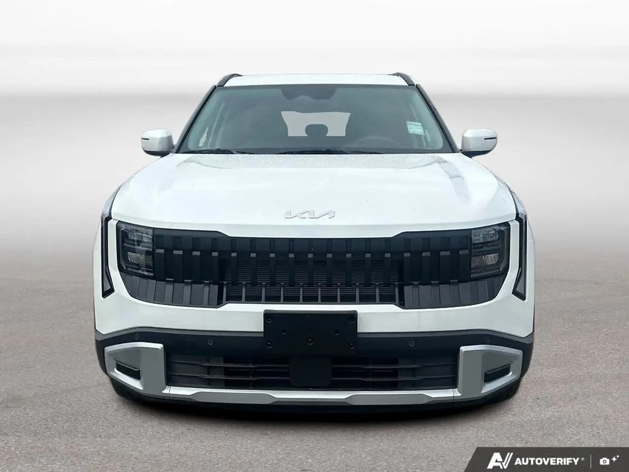 Kia Seltos снимка Kia Seltos