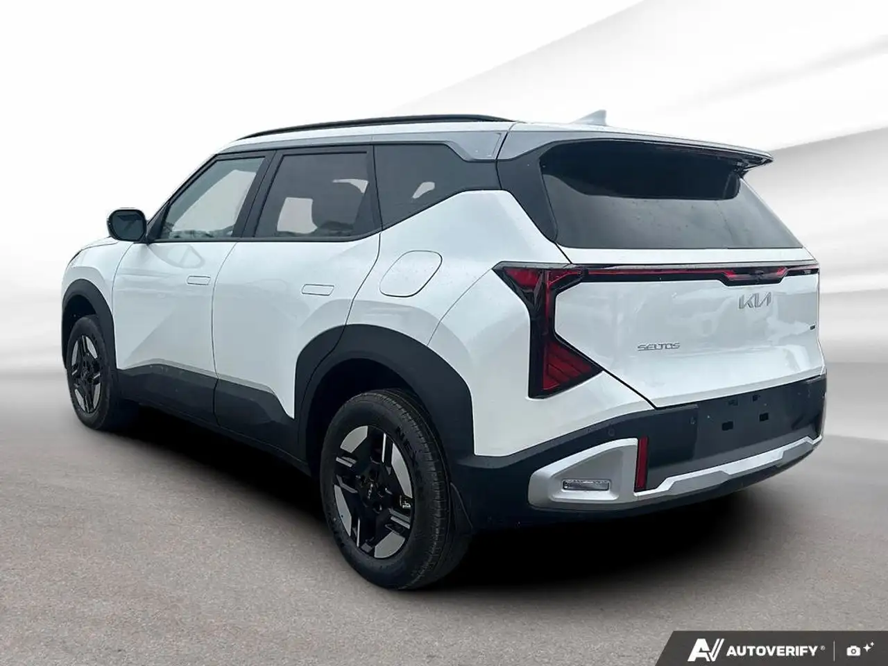 Kia Seltos снимка Kia Seltos