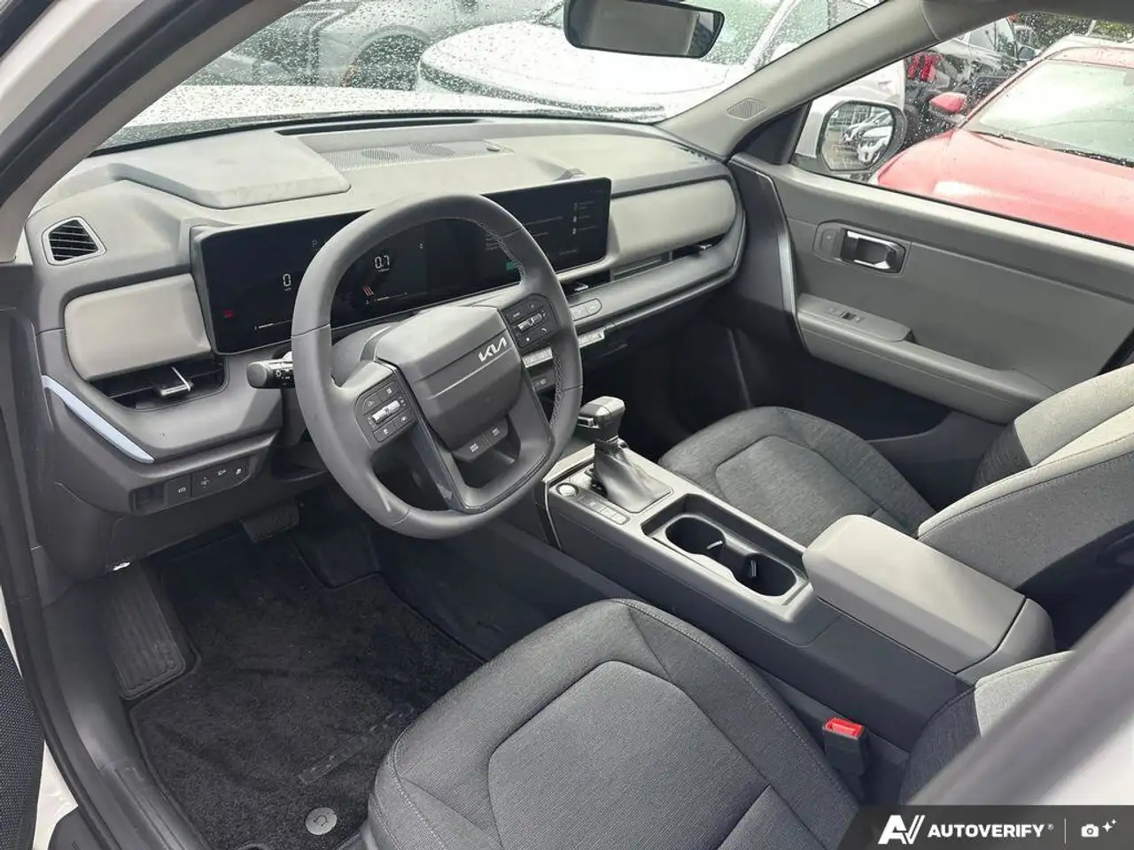 Kia Seltos снимка Kia Seltos