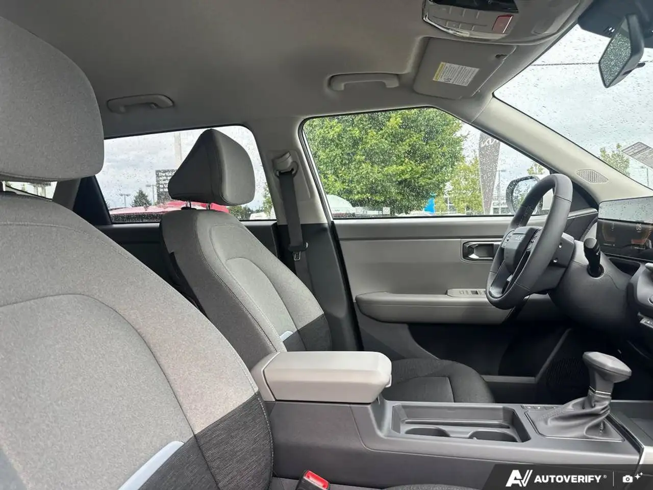 Kia Seltos снимка Kia Seltos