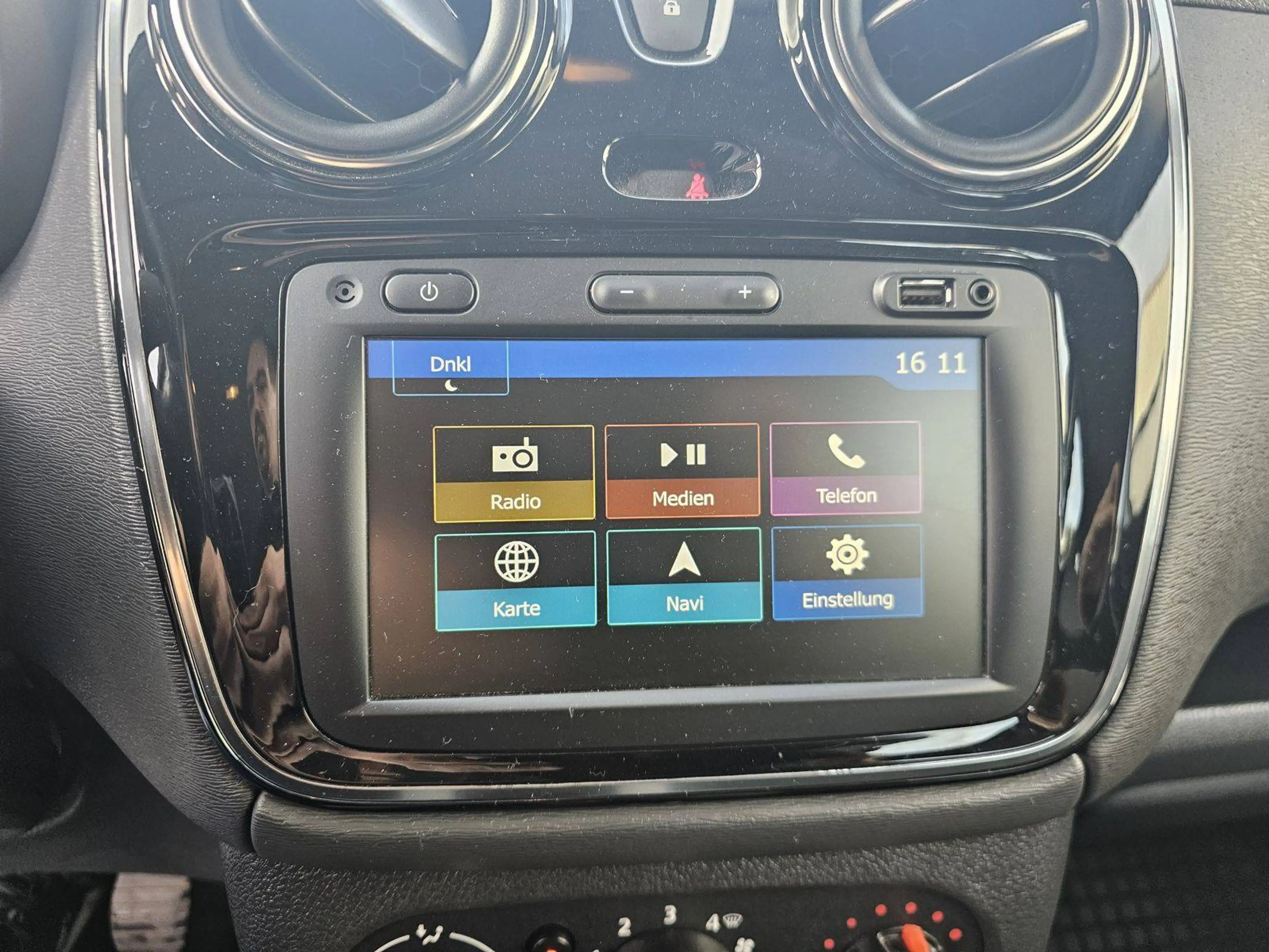 Dacia Dokker Stepway Navi+Cam/Klima/Sitzheizung — photo 9