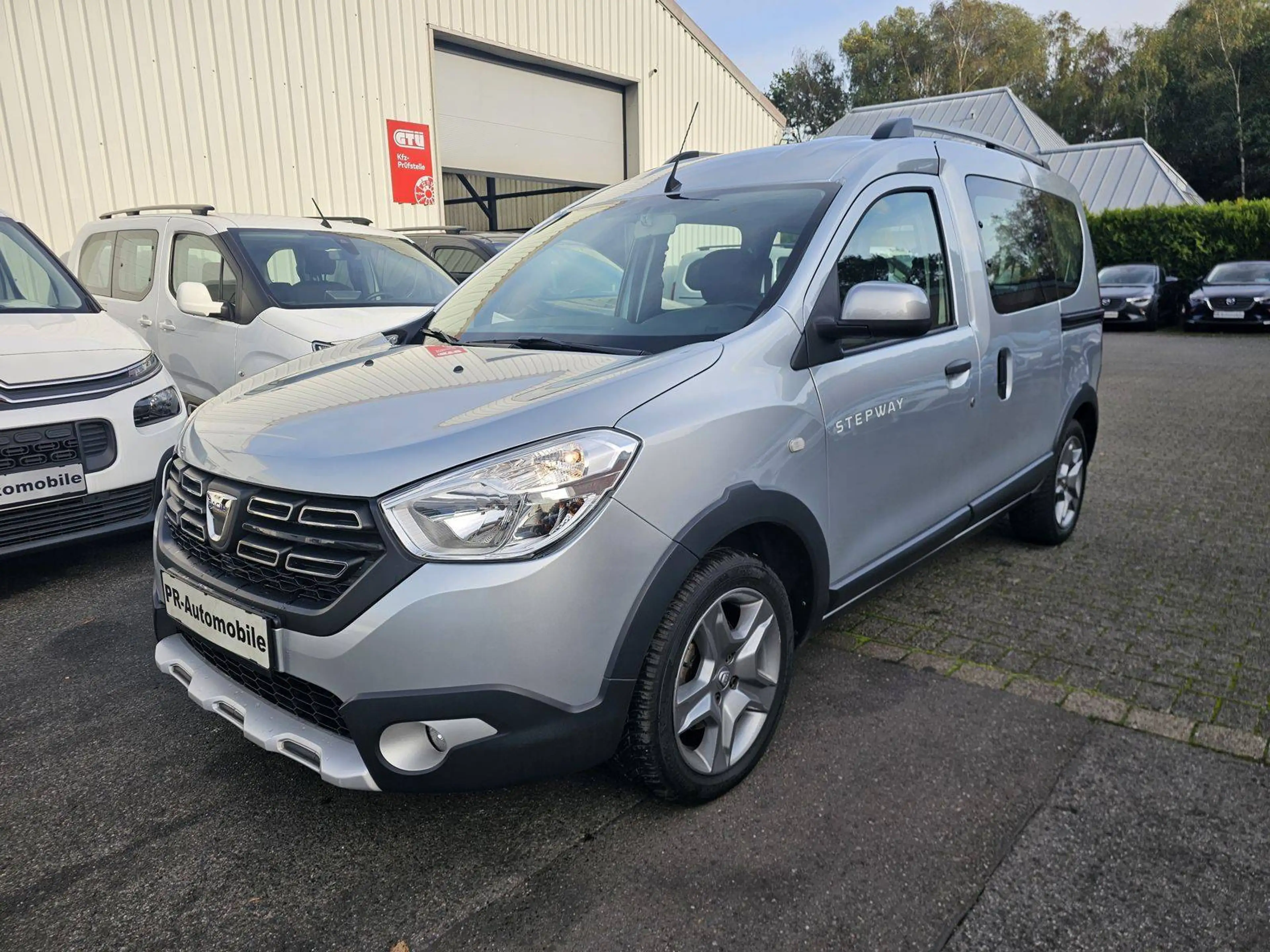 Dacia Dokker Stepway Navi+Cam/Klima/Sitzheizung