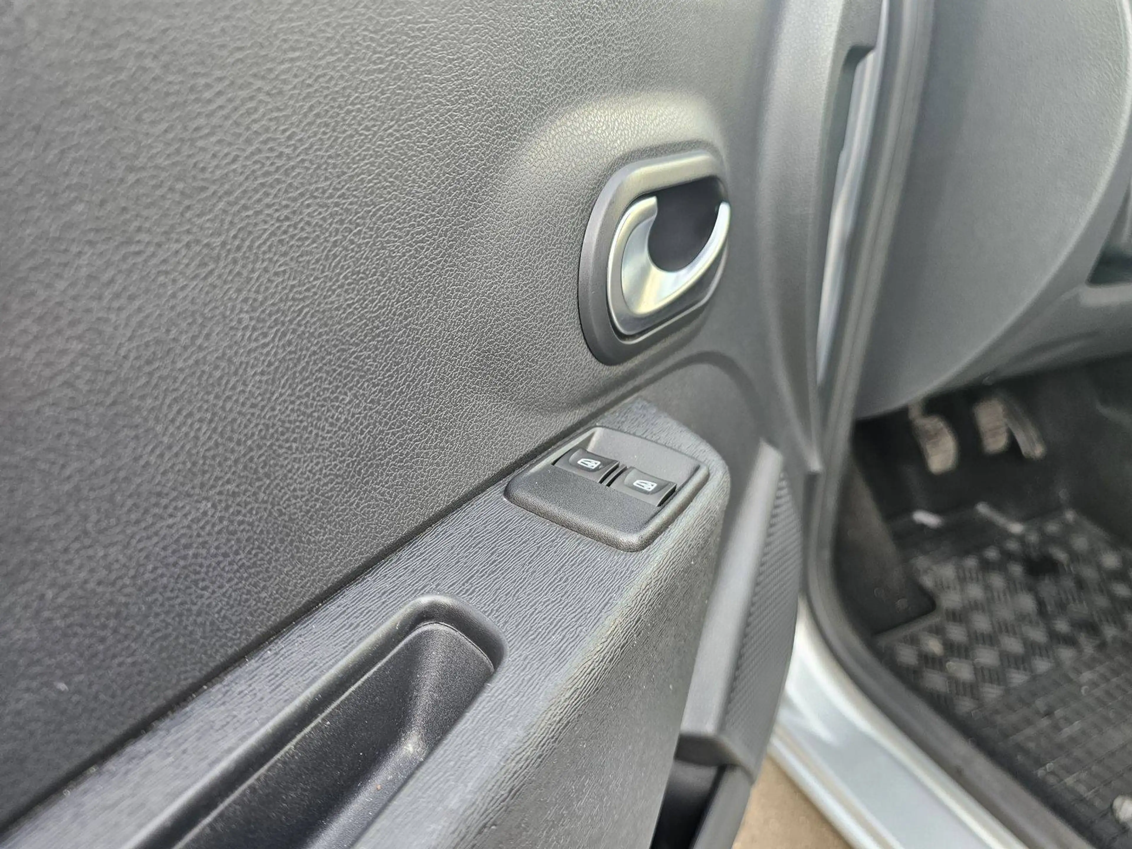 Dacia Dokker Stepway Navi+Cam/Klima/Sitzheizung — photo 10
