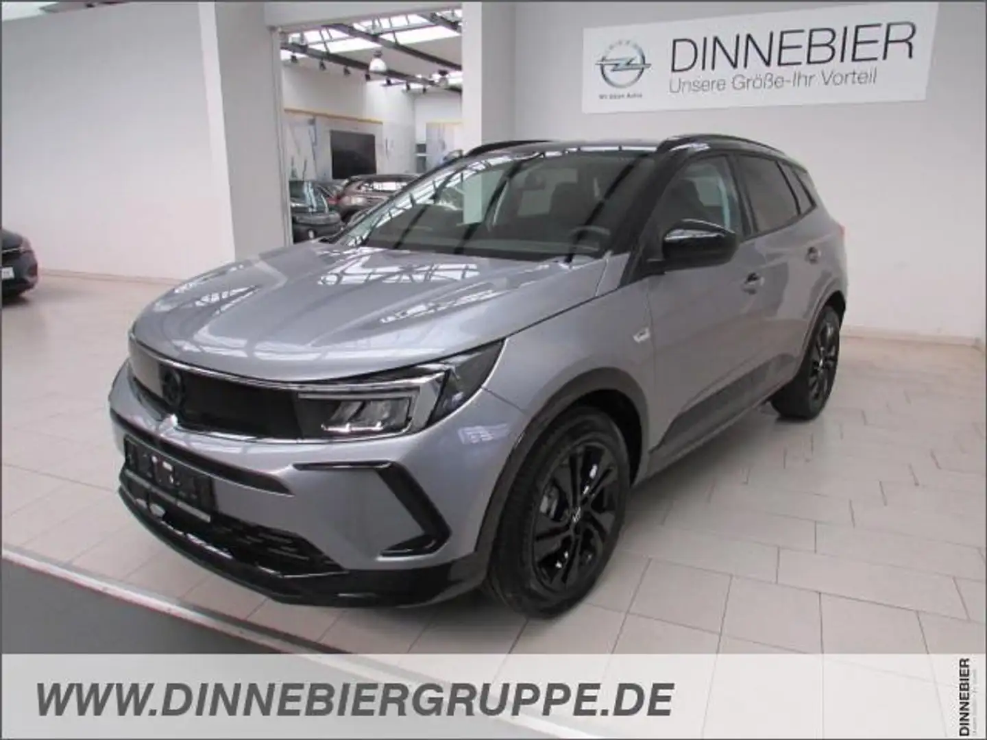 Opel Grandland X GS, 1.2 Direct Injection Turbo 96 kW Silber - 2